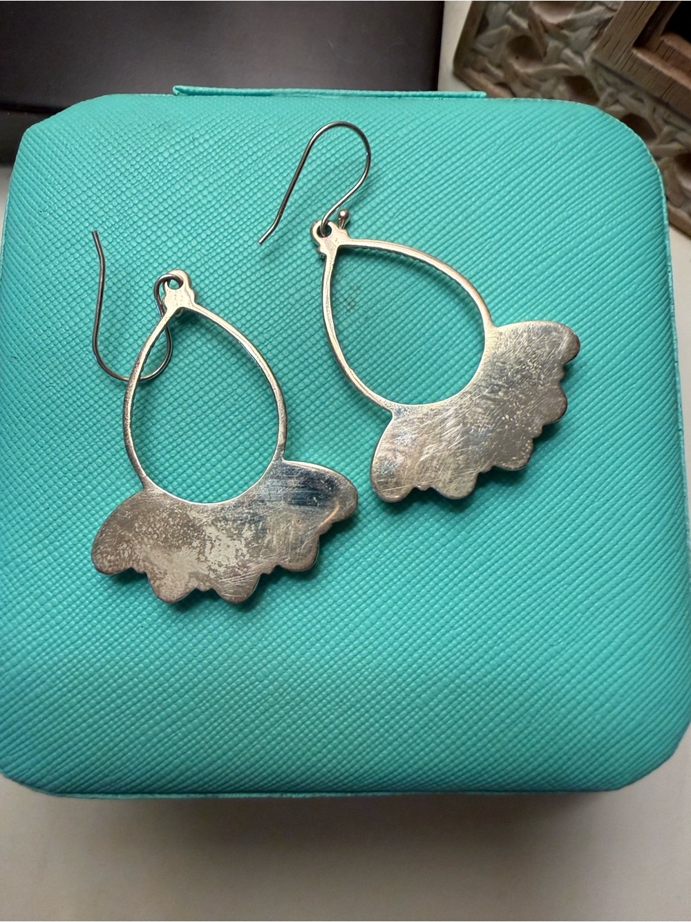 Turquoise Teardrop Dangle Earrings - Brand: - Picture 2 of 2